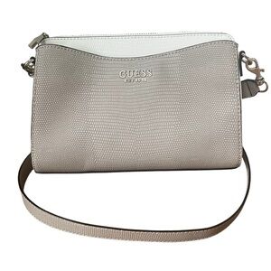 Guess Lyndi Small Triple Compartment Girlfriend Purse